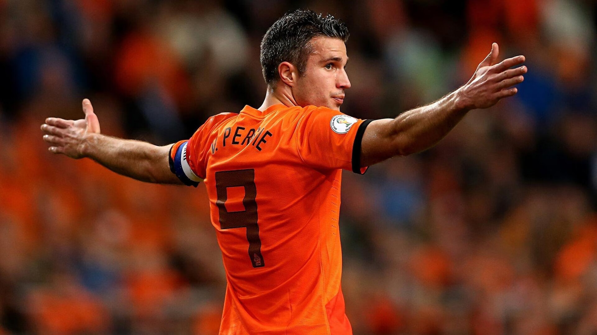 跑步世界杯线上赛火热开启，志愿者助力赛事顺利进行，跑步国际比赛